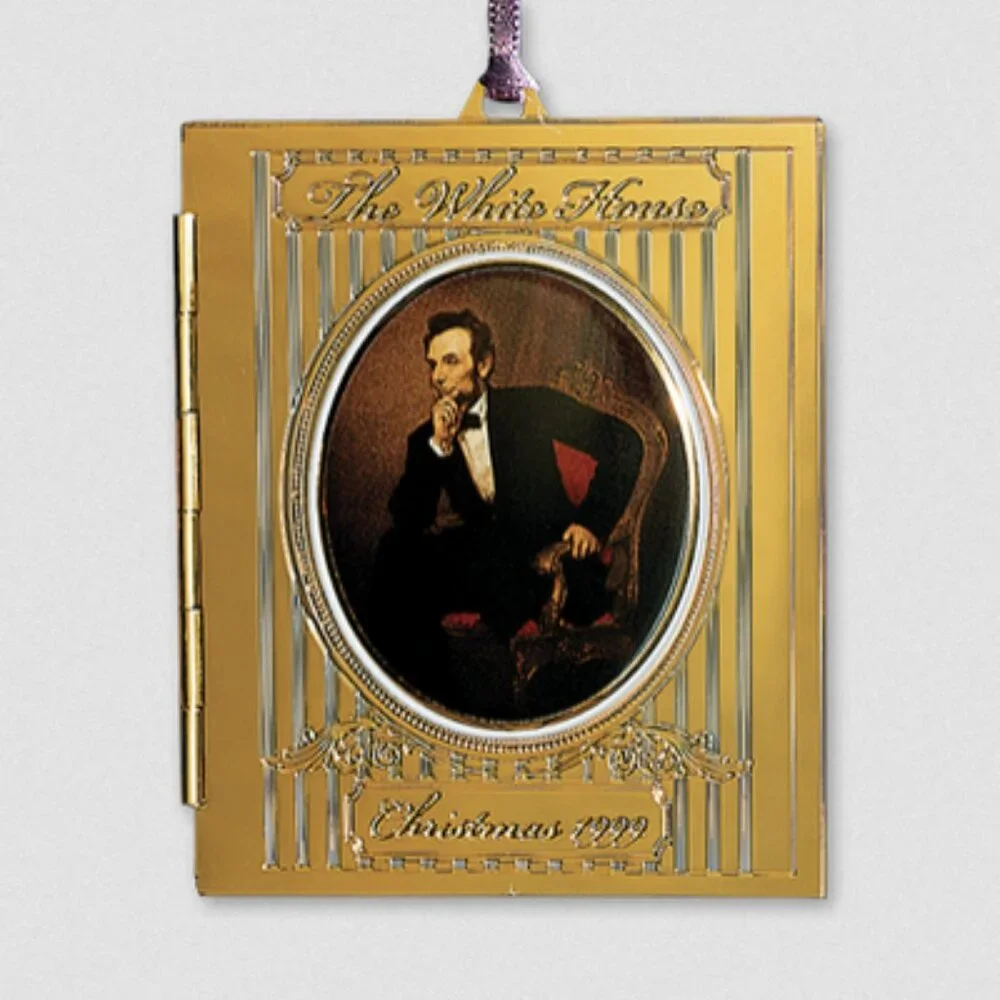 1999 White House Christmas Ornament President Abraham Lincoln's Portrait